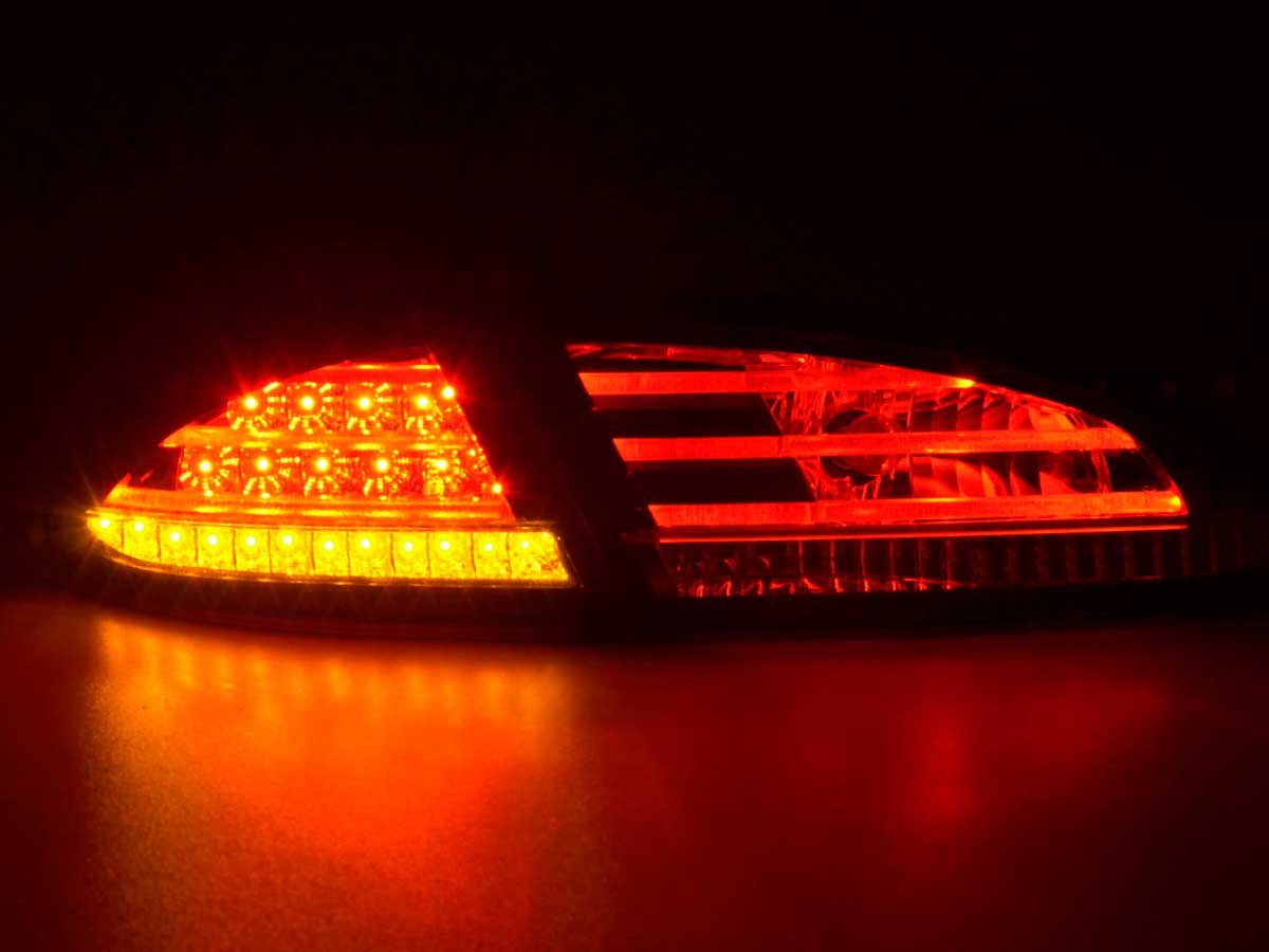 LED Rückleuchten Set Seat Leon Typ 1P 05-09 rot/klar LED Rückleuchten Set Seat Leon Typ 1P 05-09 rot/klar
